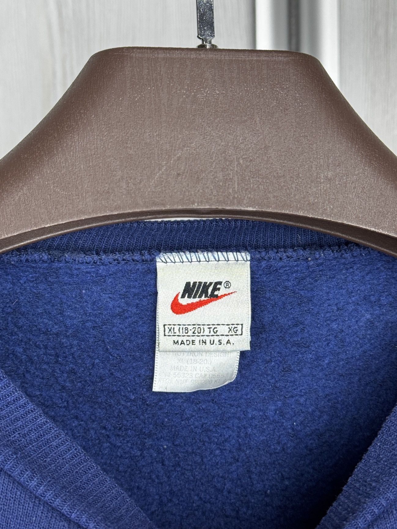 Nike Nike vintage 90s made in USA dark blue boys sweatshirt XL Size XL / US 12-14 / IT 48-50 - 8 Thumbnail