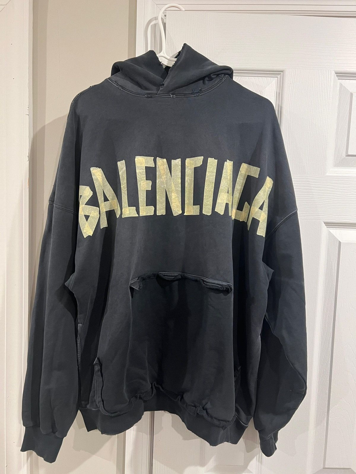 Balenciaga Balenciaga Distressed Tape Hoodie Size US S / EU 44-46 / 1 - 1 Thumbnail