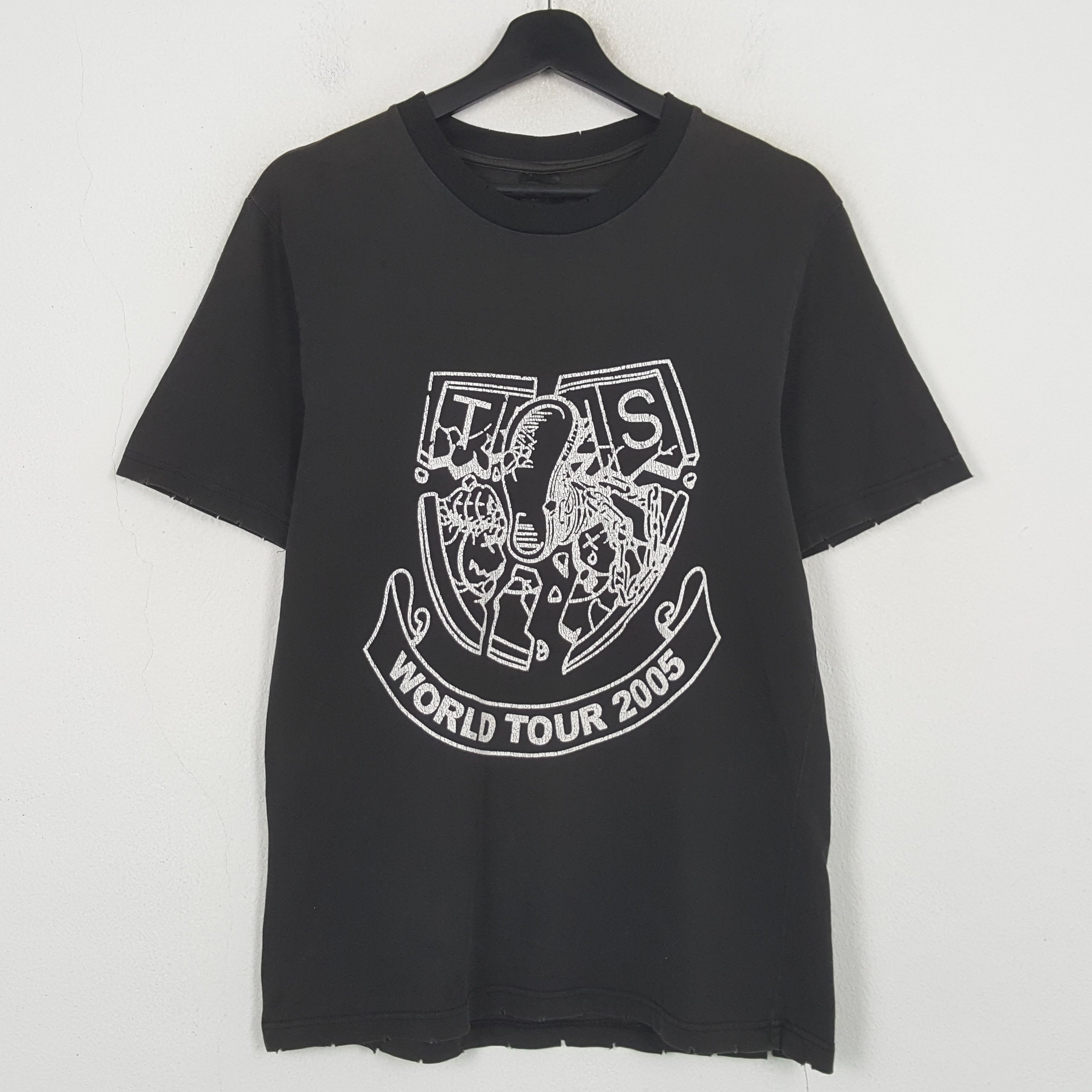 Number (N)ine Number Nine Japan Brand World Tour 2005 Tshirt C299N32 Size US S / EU 44-46 / 1 - 1 Thumbnail