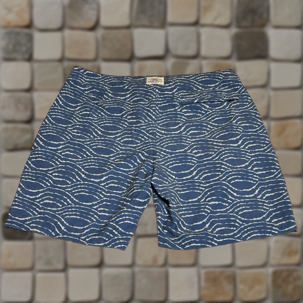 Faherty Faherty Board Swim Shorts Mens 33 Blue Wave Pattern Trunks Size US 33 - 1 Thumbnail