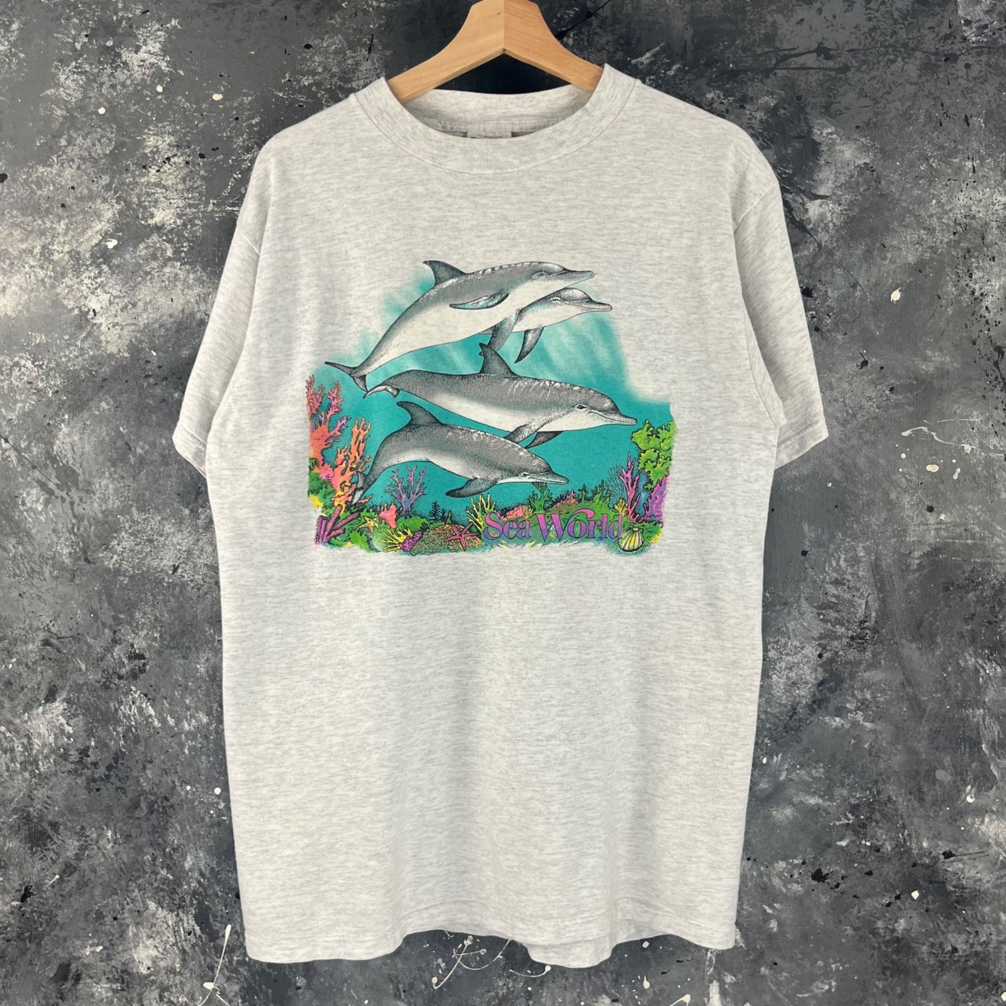 Vintage Vintage 90’s Seaworld nature shirt Size US L / EU 52-54 / 3 - 1 Thumbnail