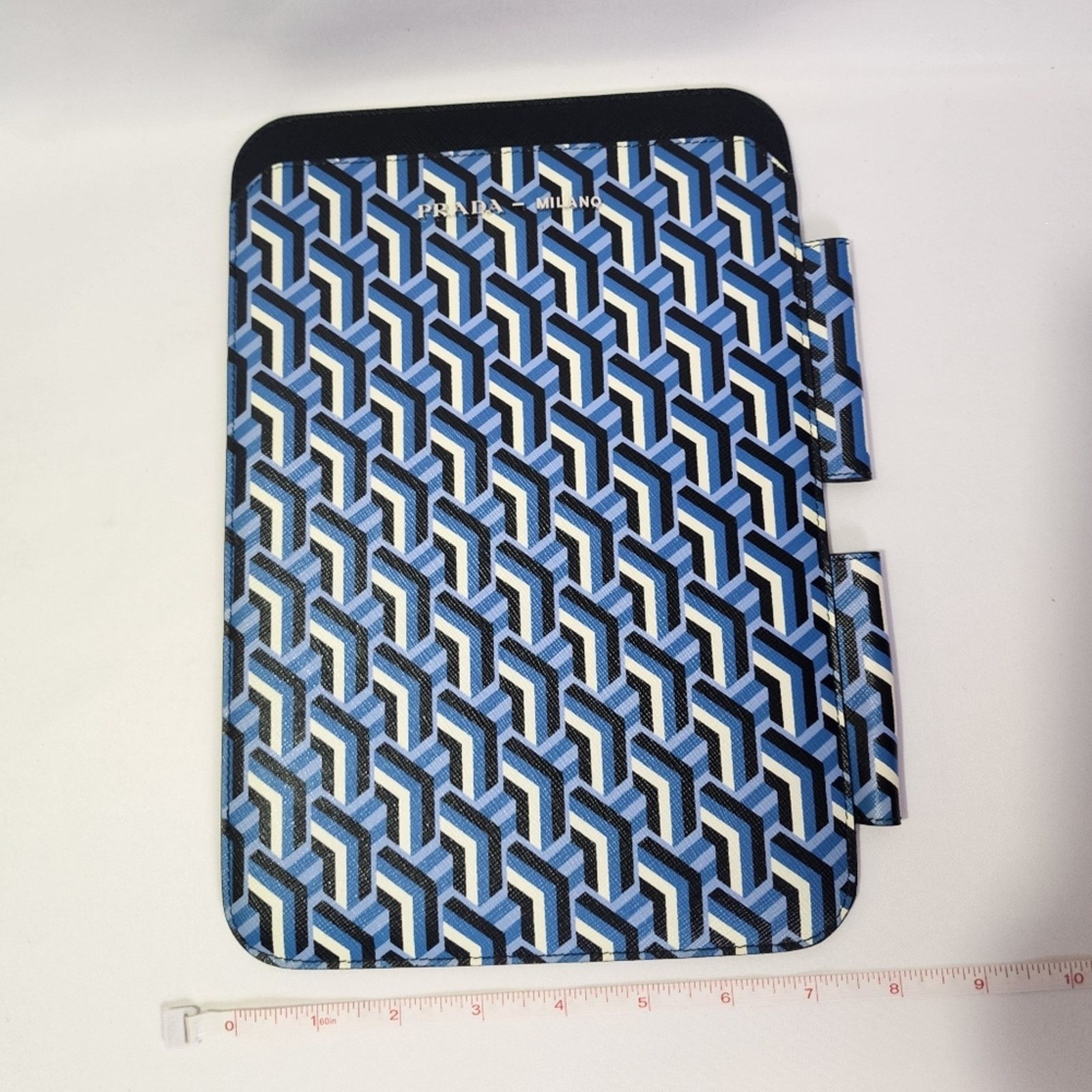Prada Prada Blue Geometric Saffiano leather iPad tablet Case COA Size ONE SIZE - 7 Thumbnail