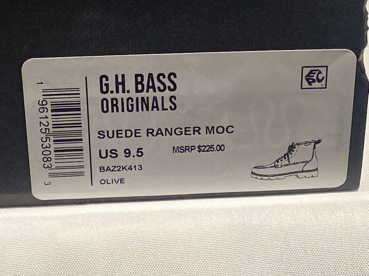 G.H. Bass & Co. Suede Ranger Moc Boot Olive Size US 9.5 / EU 42-43 - 2 Thumbnail
