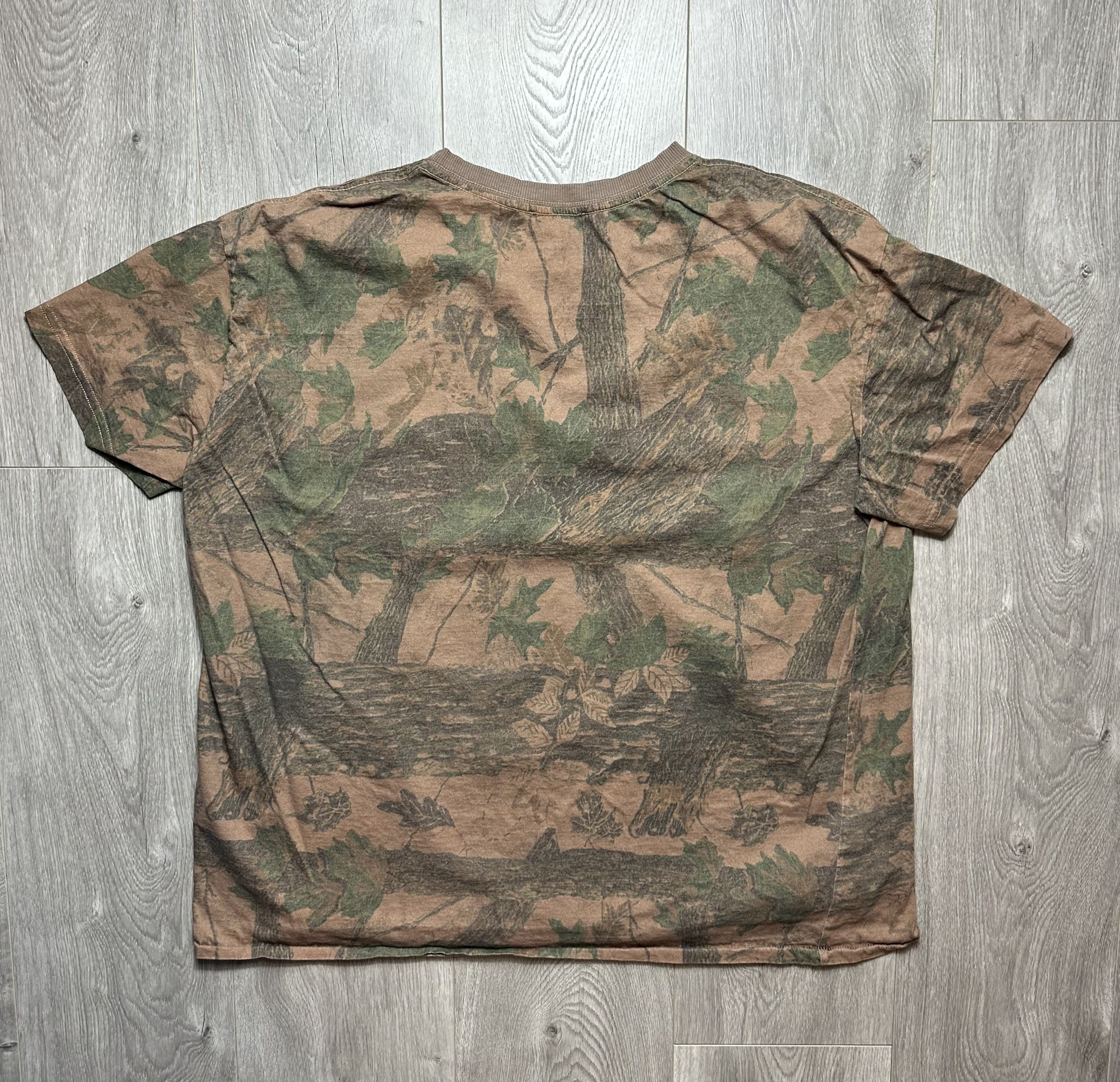 Yeezy Yeezy Season 4 Woodland Camo Oversized T-Shirt Size US S / EU 44-46 / 1 - 2 Thumbnail