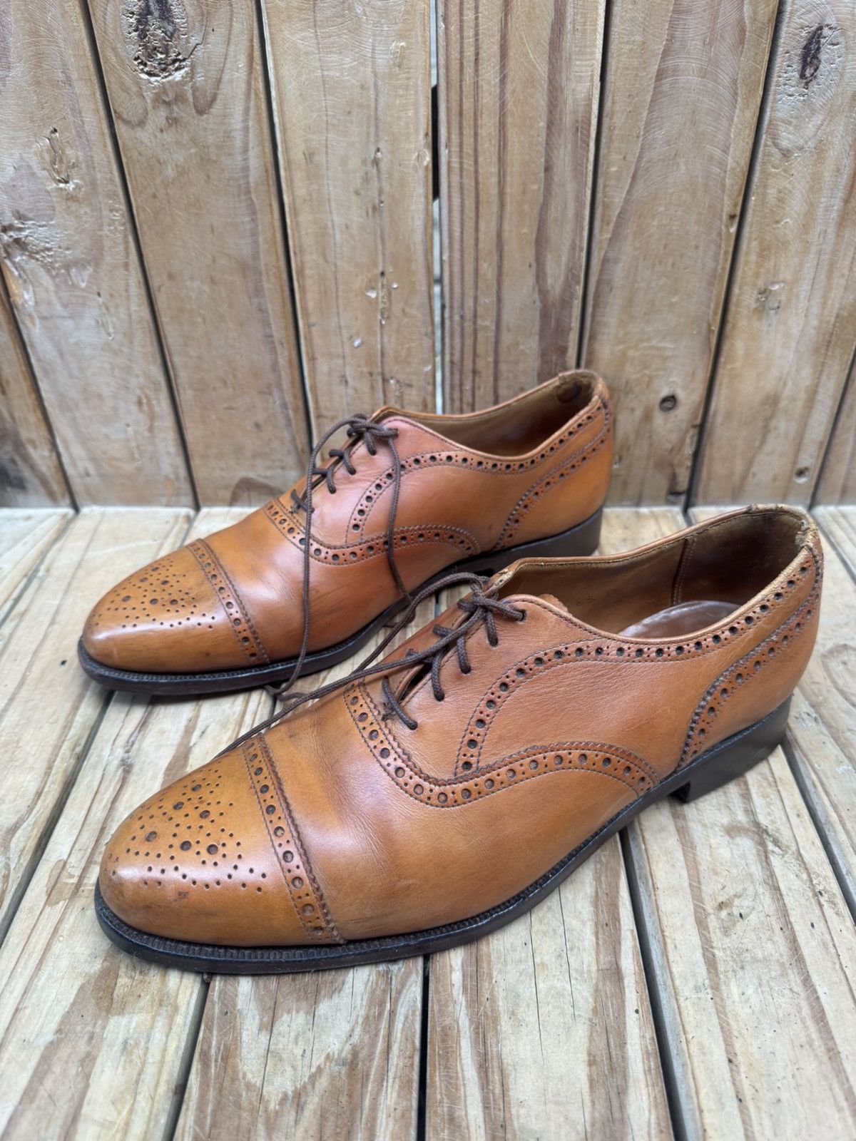 Crockett & Jones Crockett & Jones x Barneys Newyork Men’s dress shoes US 9.5D Size US 9.5 / EU 42-43 - 22 Thumbnail