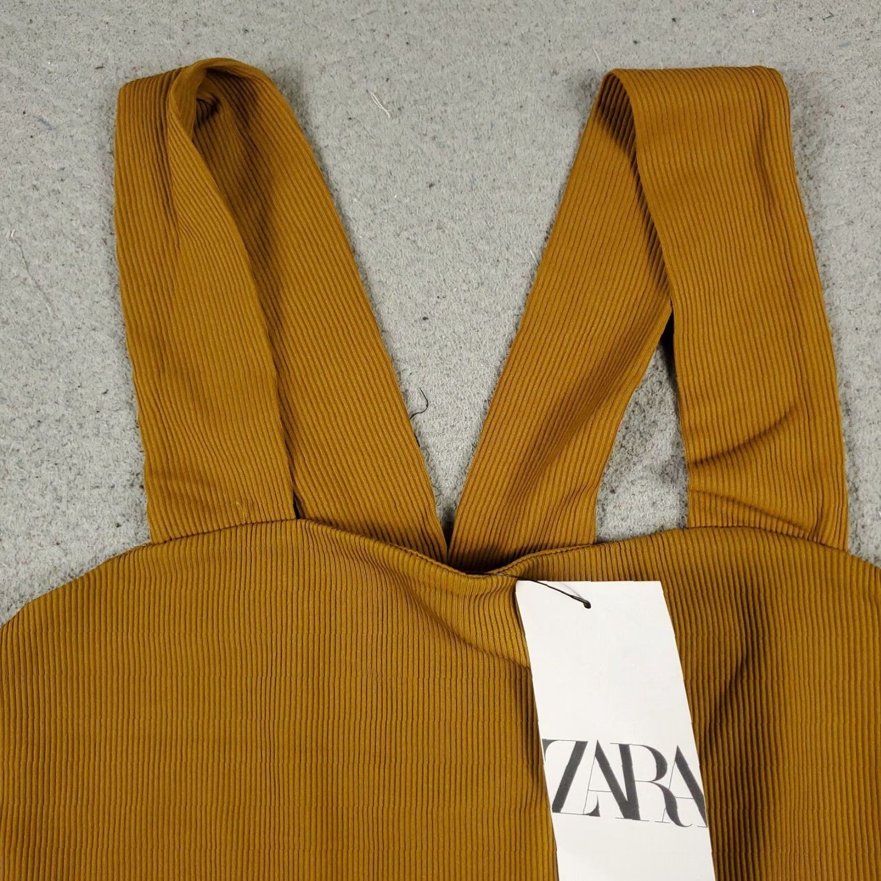 Zara Zara Brown Cropped Tank Top Shirt Womens Size Small Slim Fit Ribbed Pullover Size S / US 4 / IT 40 - 2 Thumbnail