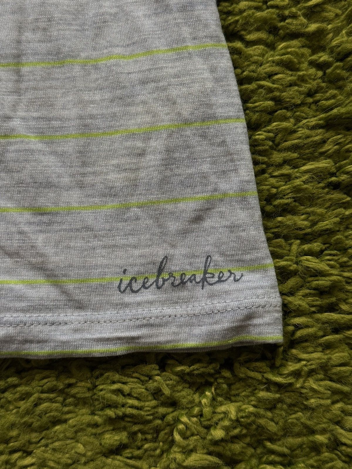 Icebreaker Icebreaker 100% merino wool thermo layer striped t-shirt Size XS / US 0-2 / IT 36-38 - 3 Thumbnail