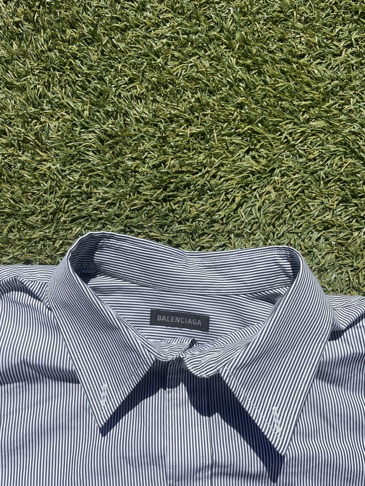 Balenciaga SS22 Balenciaga “YE24” Twisted Swing Stripe Button Up Size US M / EU 48-50 / 2 - 5 Thumbnail