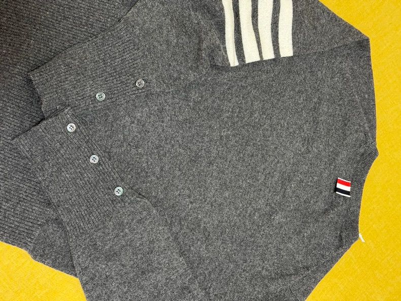 Thom Browne Thom browne Four-bar cashmere pullover sweater 2503-Nextarr Size US S / EU 44-46 / 1 - 3 Thumbnail