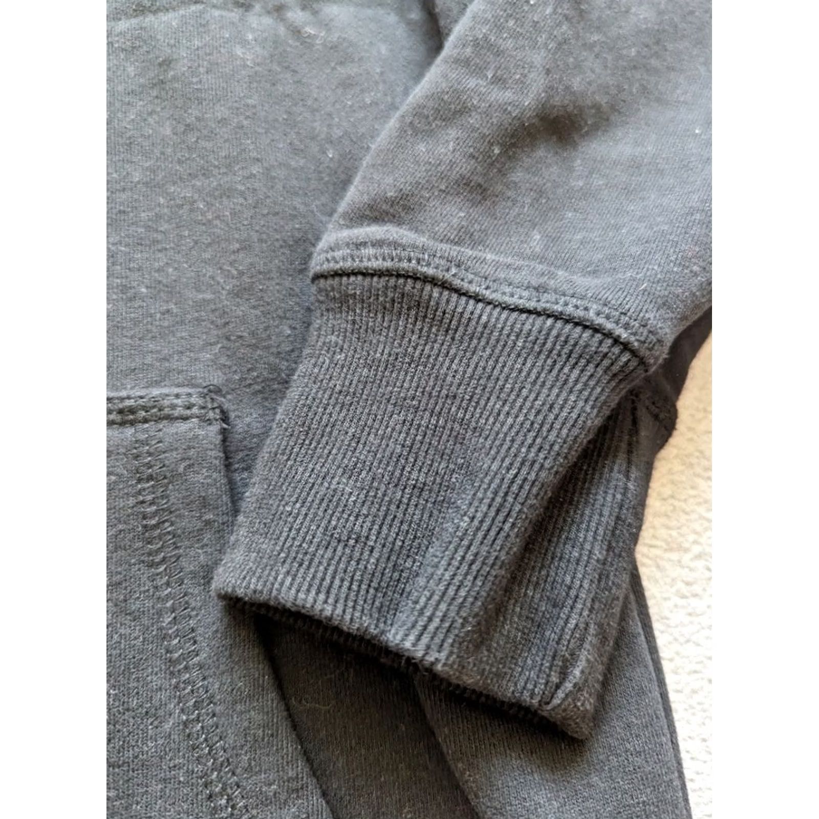 Gymshark Gymshark Hoodie Womens Size S Black Activewear Hoodie Shirts? Size S / US 4 / IT 40 - 2 Thumbnail