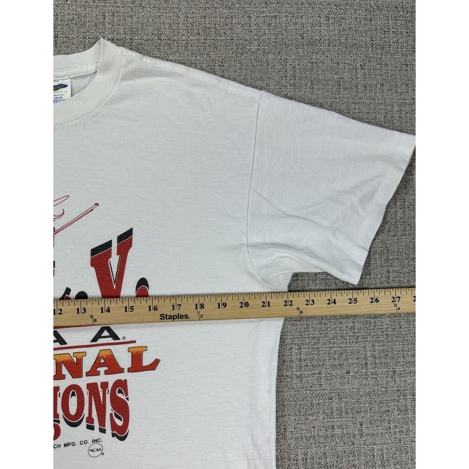 Other UNLV Runnin Rebels Shirt XL 1990 Champions Basketball Trench Size US XL / EU 56 / 4 - 4 Thumbnail