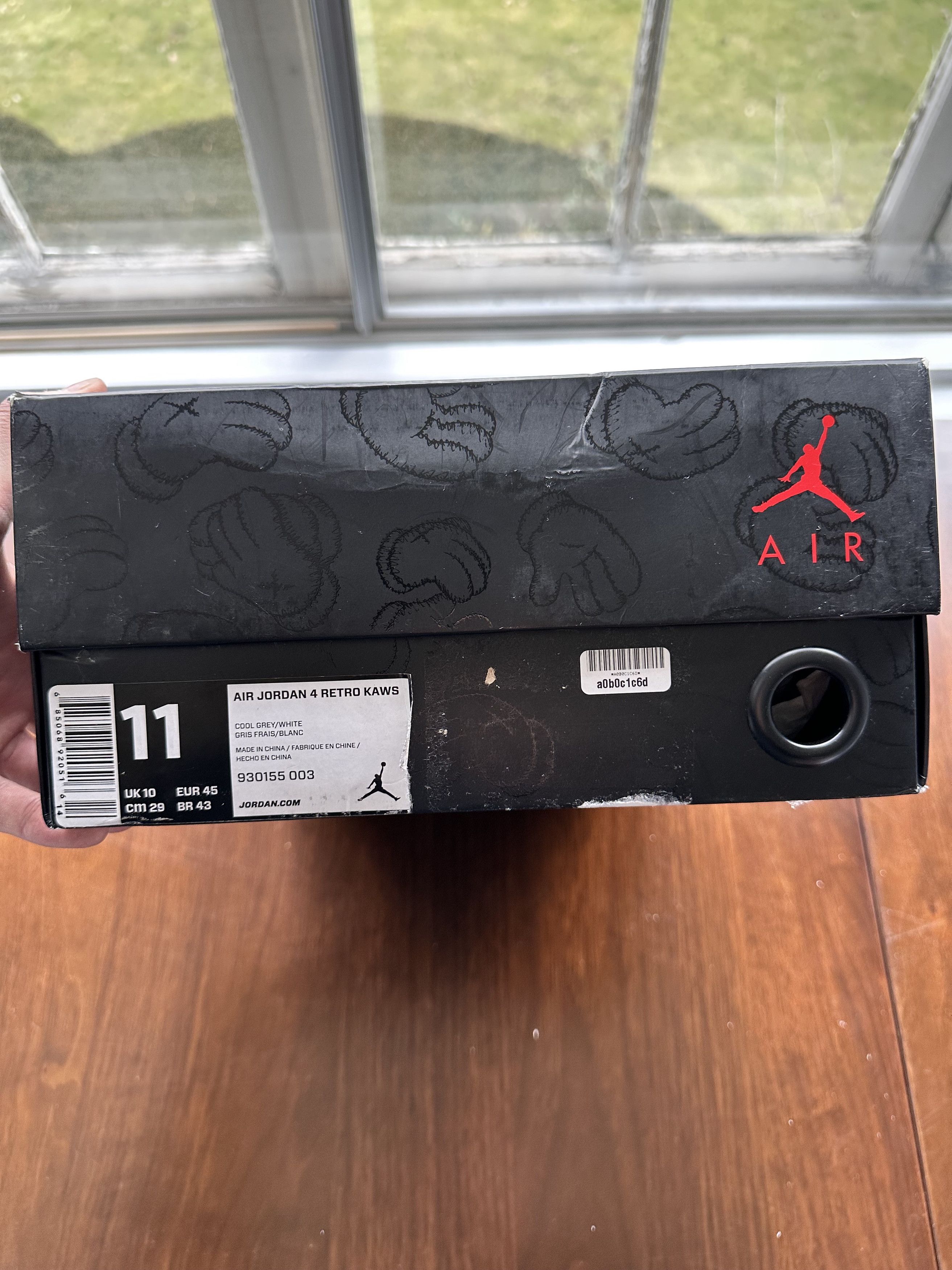 Jordan Brand JORDAN 4 RETRO KAWS Size US 11 / EU 44 - 3 Thumbnail