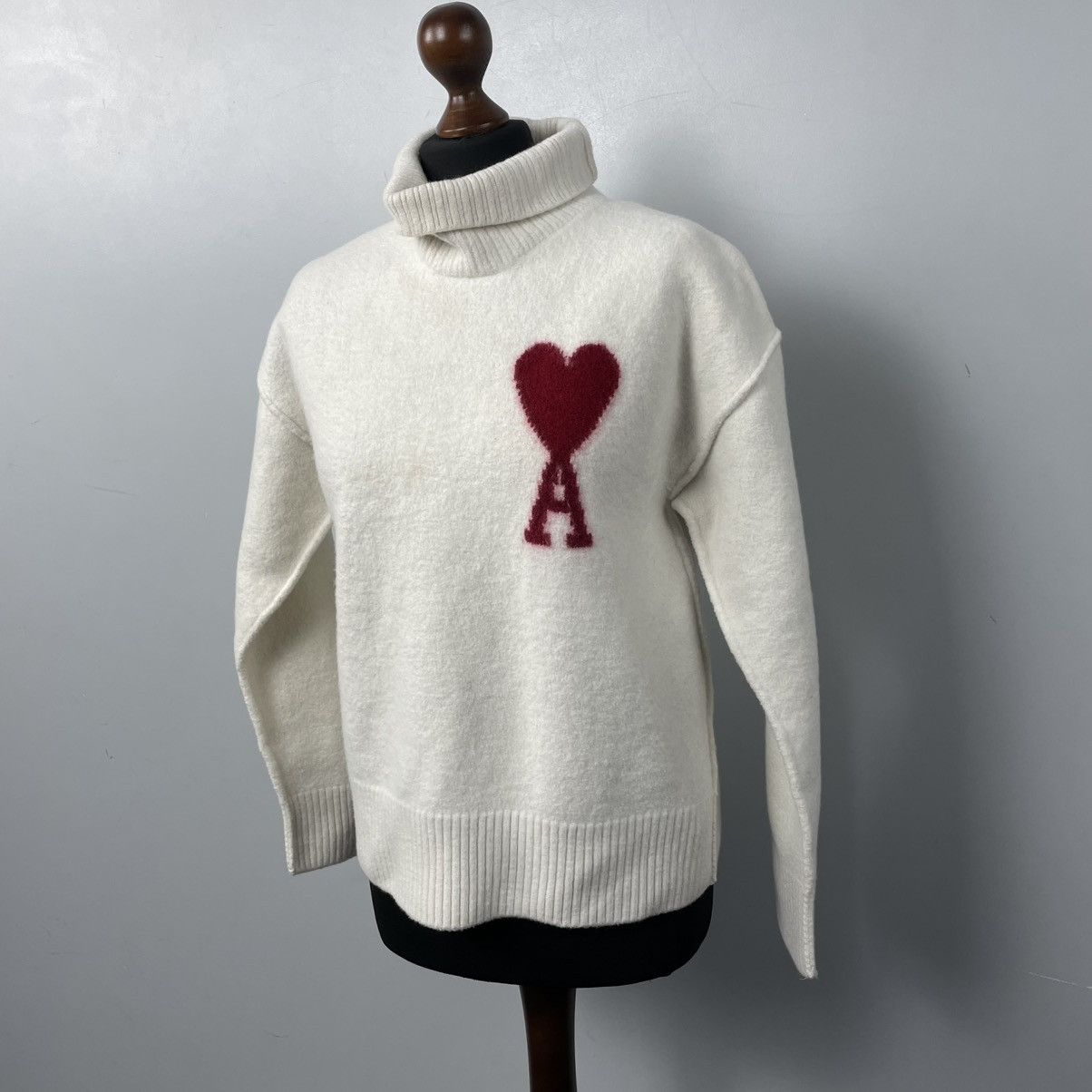 AMI AMI Alexandre Mattiussi Turtleneck Sweater White/Red sz M-L Size M / US 6-8 / IT 42-44 - 5 Thumbnail