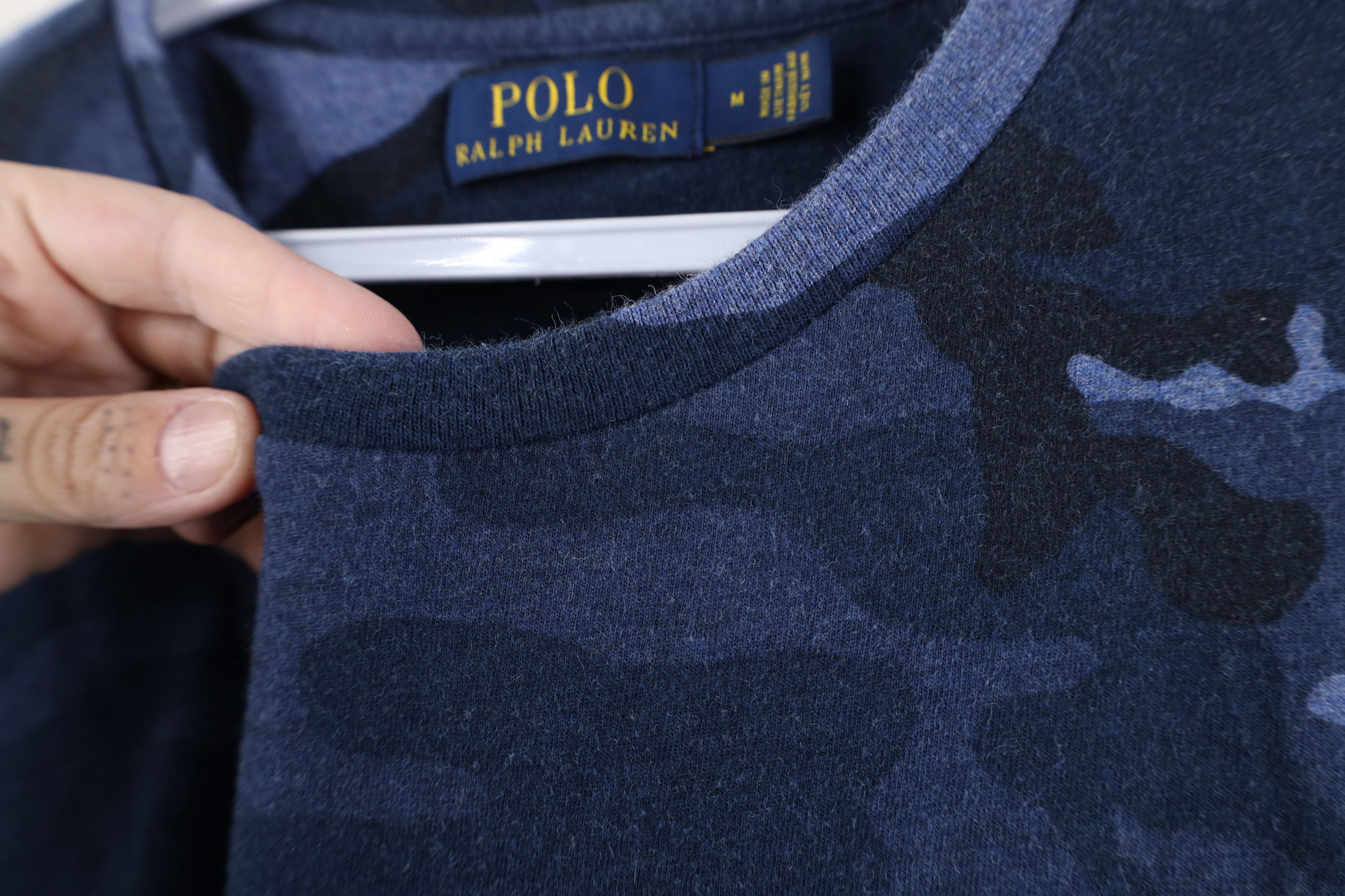 Ralph Lauren Vintage Y2K Ralph Lauren Camouflage Pocket T-Shirt Blue Size US M / EU 48-50 / 2 - 7 Thumbnail