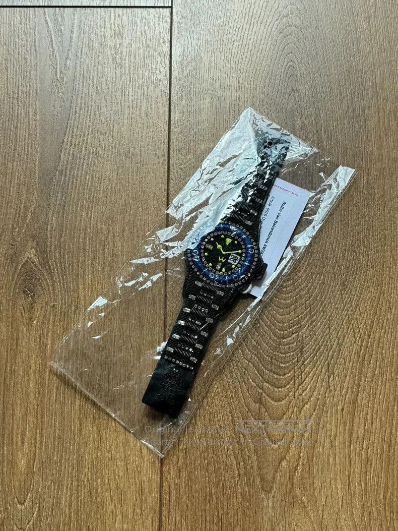 Walter Van Beirendonck Walter Van Beirendonck Black Dive Bracelet Watch . Size ONE SIZE - 1 Thumbnail