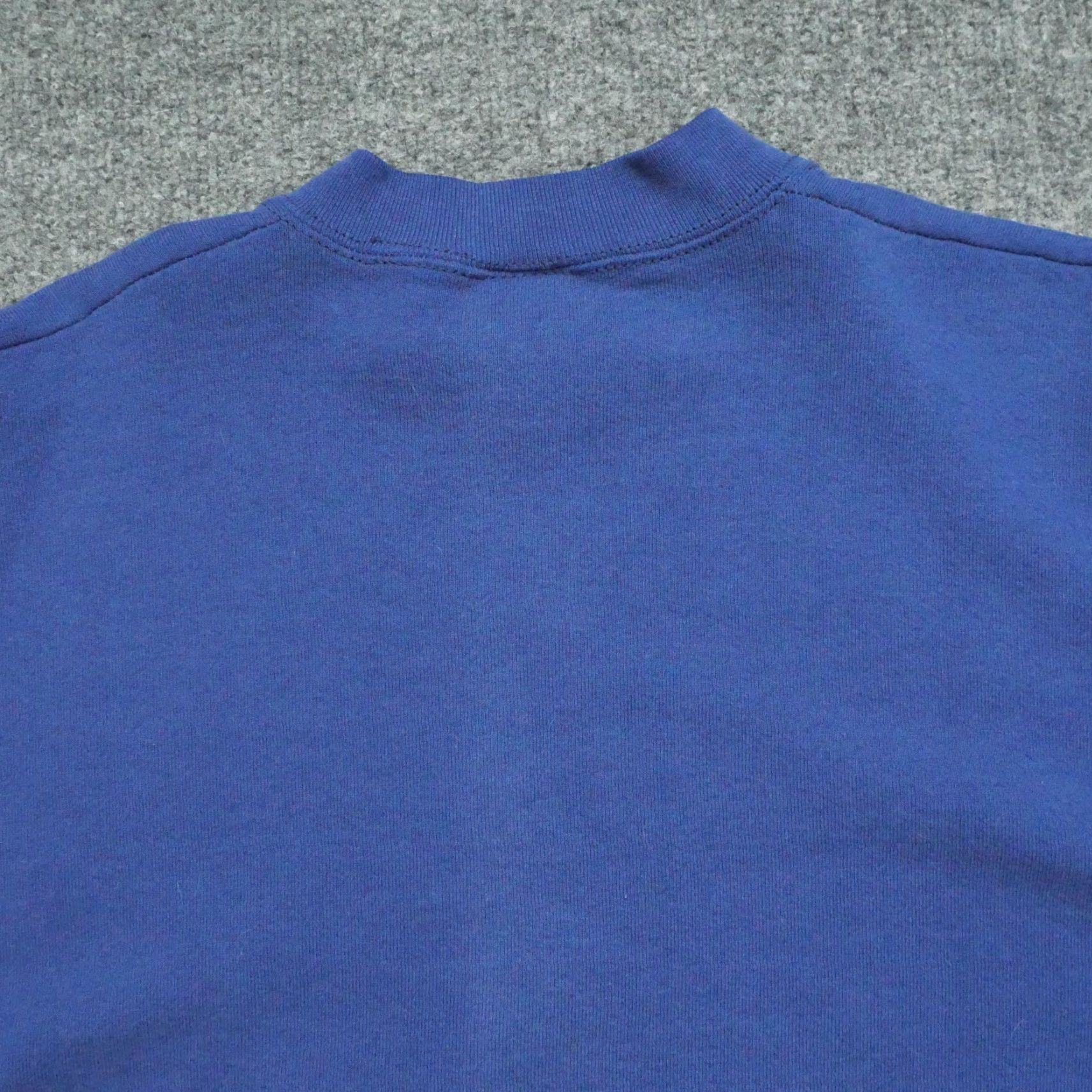 Vintage VINTAGE Sweatshirt Mens XL Blue Pullover 90s Cotton Fleece Logo Crew Neck Regular 7/10 Brand Vintage Size US XL / EU 56 / 4 - 5 Thumbnail