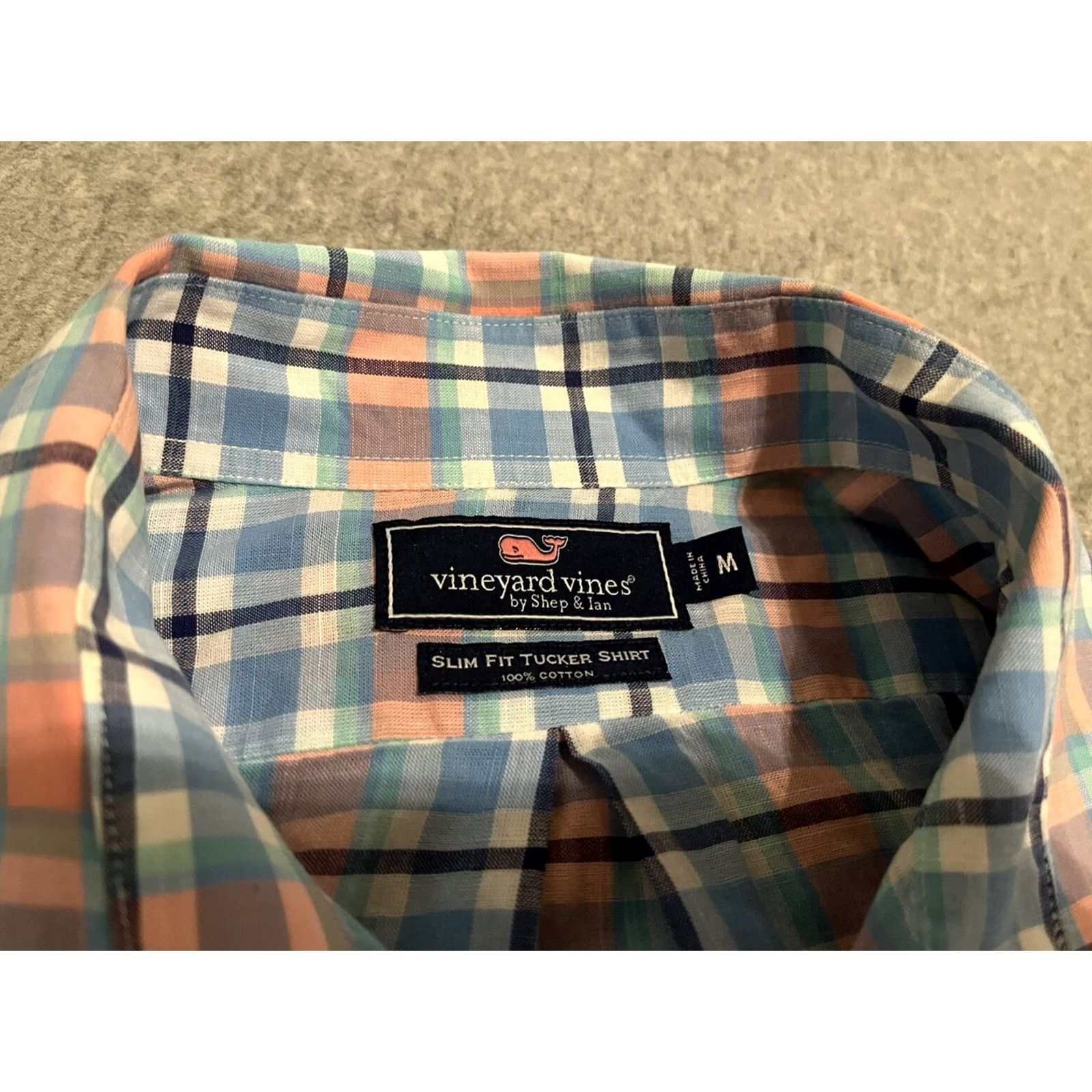 Vineyard Vines Vineyard Vines Slim Fit Tucker Shirt Long Sleeve Blue Pink Plaid Mens Medium Shirt Size US M / EU 48-50 / 2 - 2 Thumbnail