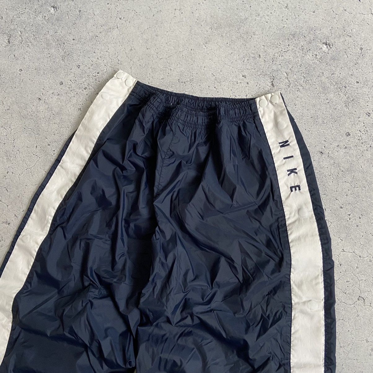 Nike Nike Button Up Vintage Track Pants Size US 34 / EU 50 - 4 Thumbnail