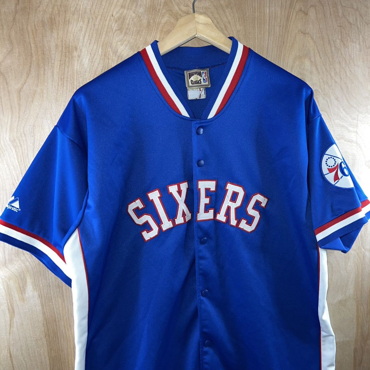 Majestic VINTAGE HARDWOOD CLASSICS NBA PHILADELPHIA 76ERS WARM UP Size US XXL / EU 58 / 5 - 2 Thumbnail