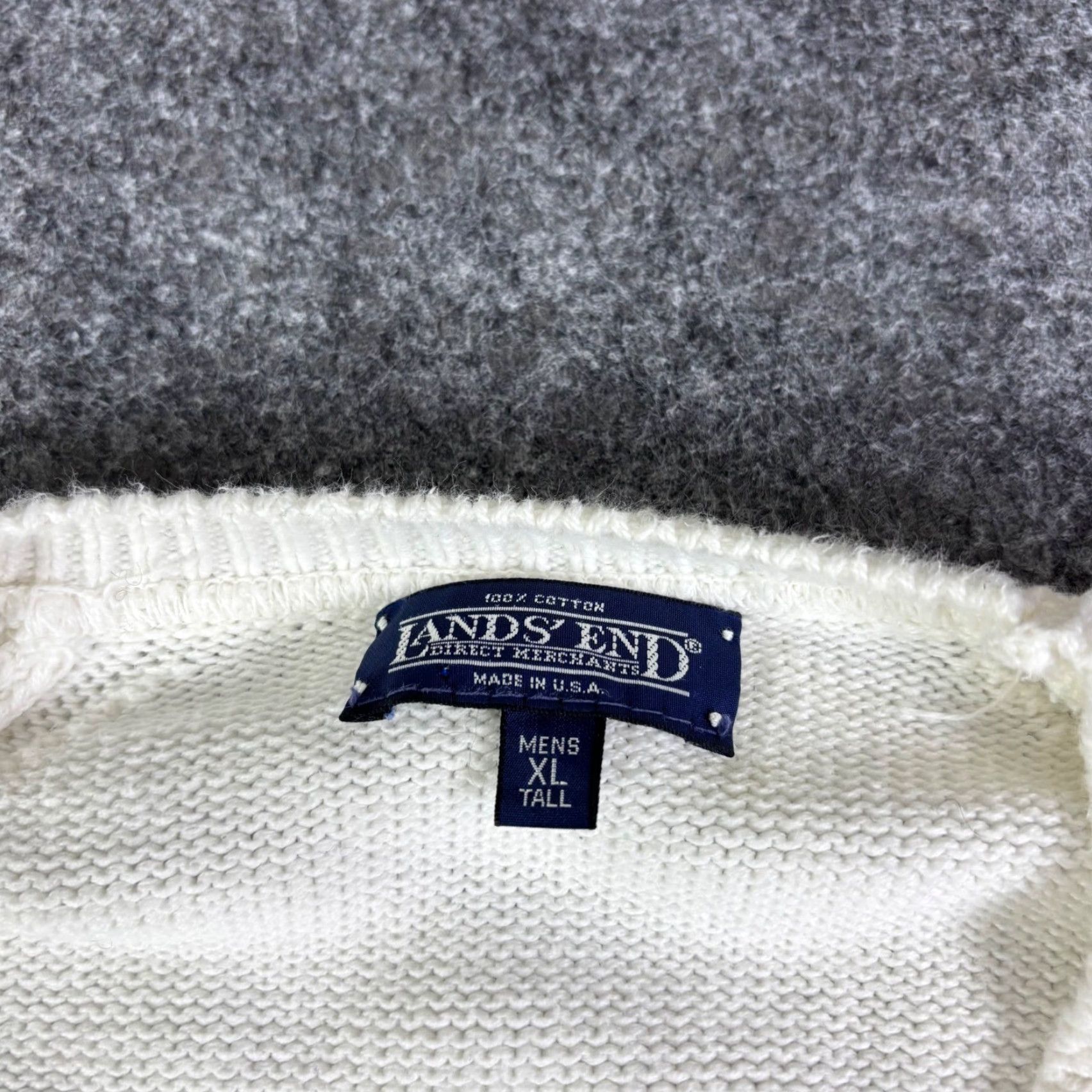 Lands' End VINTAGE Lands' End Mens XL Tall Cream V-Neck Sweater 100 Cotton Made USA 90s Size US XL / EU 56 / 4 - 3 Thumbnail
