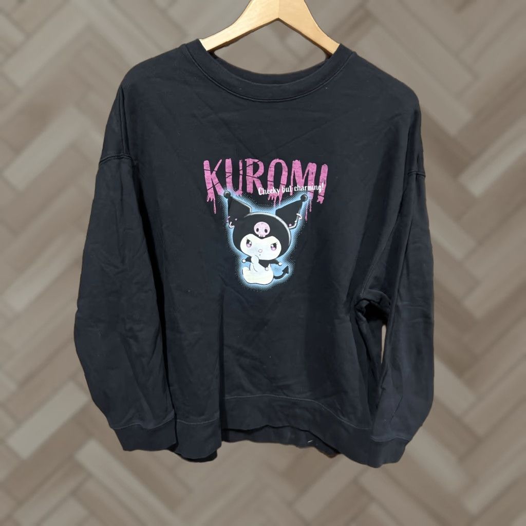 Uniqlo VINTAGE Uniqlo Sweatshirt Kuromi Sanrio Characters Black L Womens Pullover Crewneck Shirt Hoodie? Size L / US 10 / IT 46 - 1 Thumbnail