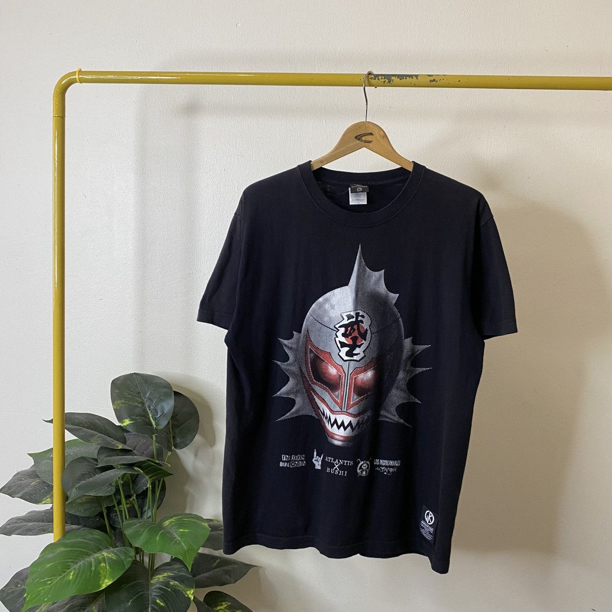 WWE New Japan Pro Wrestling BUSHI x Atlantis Collabs T Shirt Size US L / EU 52-54 / 3 - 1 Thumbnail