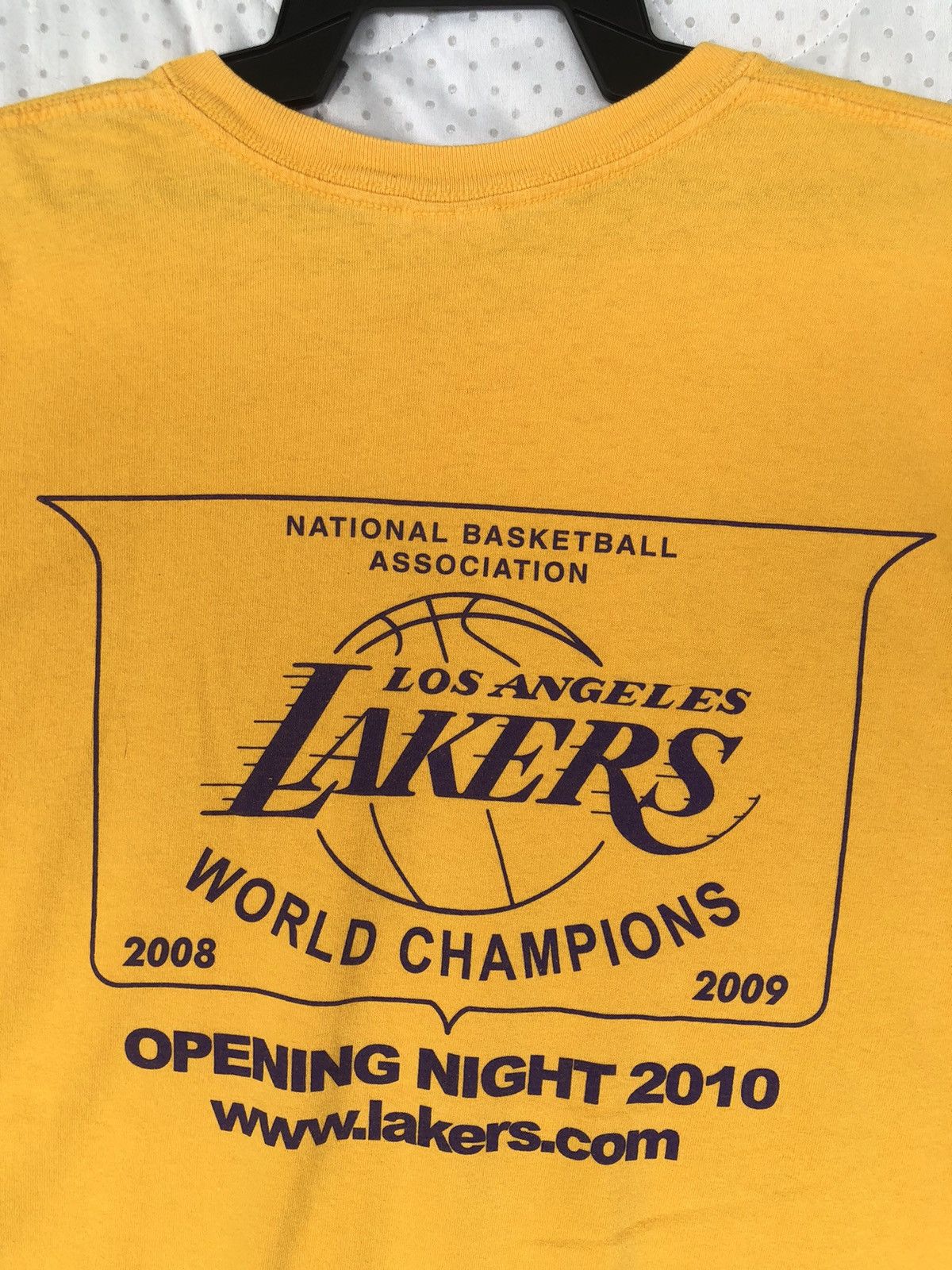 Vintage Vintage L A LAKERS Opening Night 2010 Size US XL / EU 56 / 4 - 7 Thumbnail