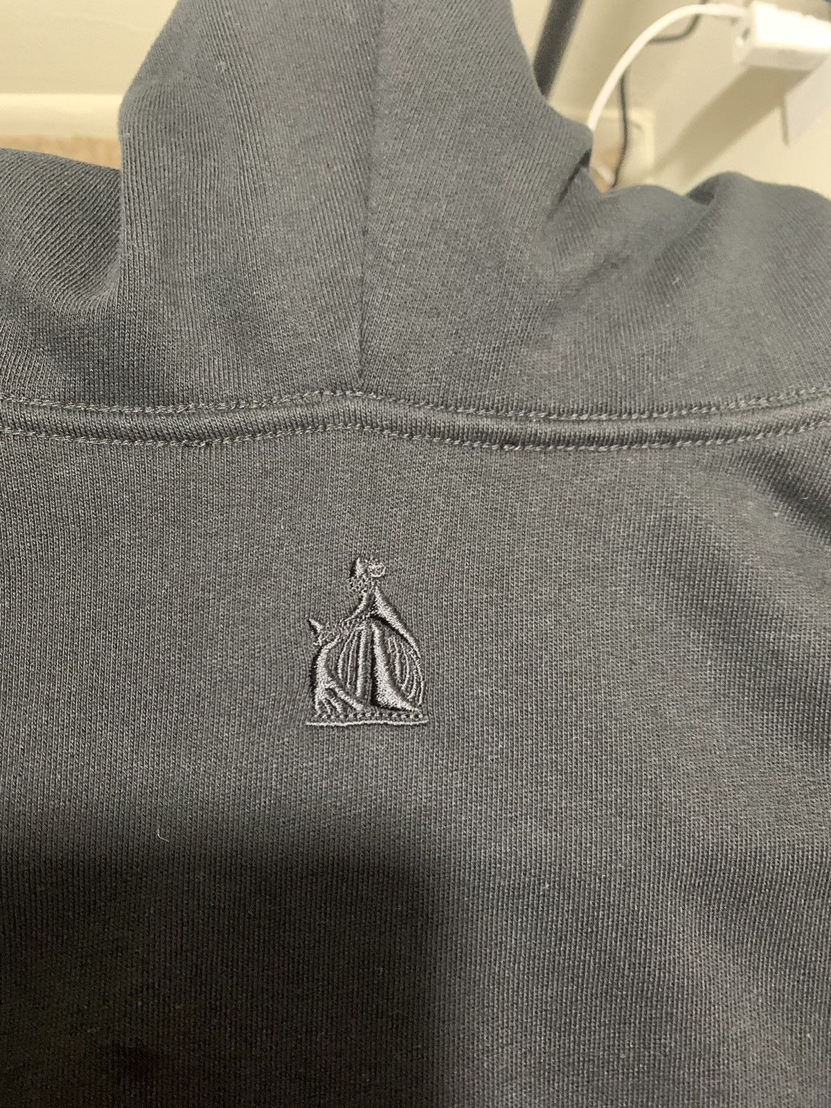 Lanvin Lanvin Logo Embroidered Drawstring Hoodie Size US XS / EU 42 / 0 - 5 Thumbnail