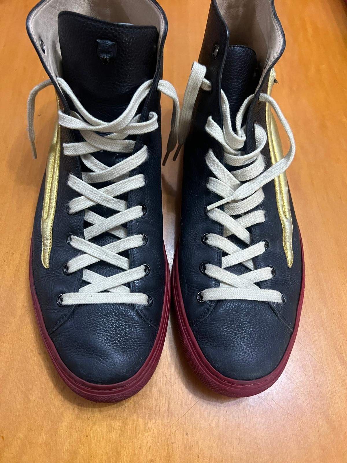 Gucci Gucci High-Top Sneakers Gold Wing Size US 9 / EU 42 - 1 Thumbnail