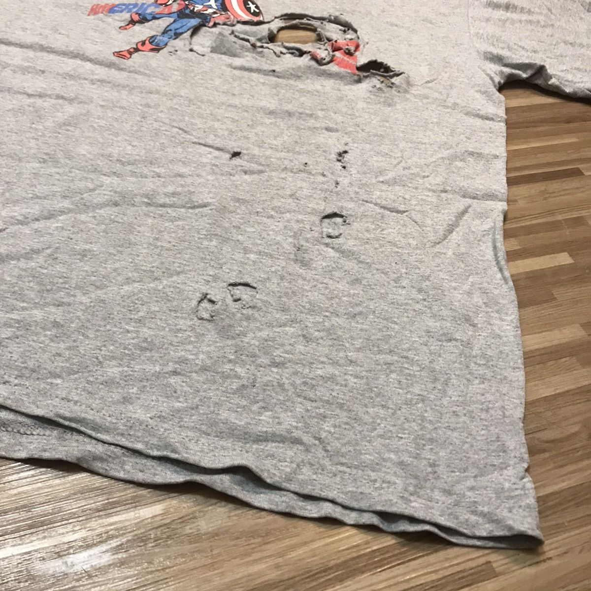 Haze × Vintage VINTAGE HAZE SKATEBOARD CAPTAIN AMERICA DISTRESS RARE TEE Size US M / EU 48-50 / 2 - 6 Thumbnail