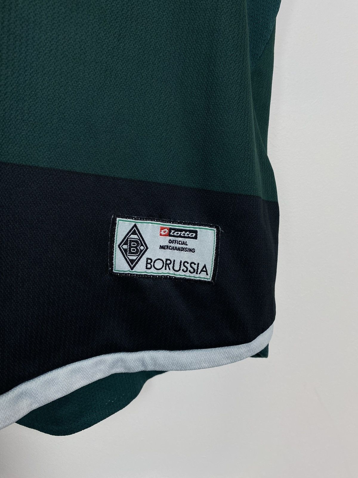 Lotto Sport BORUSSIA MONCHENGLADBAH LOTTO FOOTBALL SOCCER JERSEY SHIRT Size US S / EU 44-46 / 1 - 4 Thumbnail