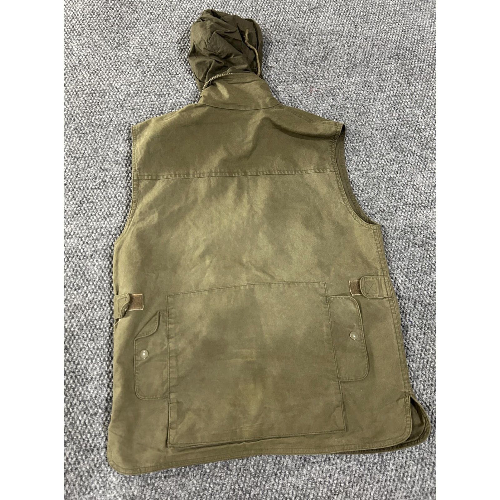 Banana Republic VINTAGE Banana Republic Vest Mens XS Green Hooded Utility Field Safari Hong Kong Size US XS / EU 42 / 0 - 7 Thumbnail