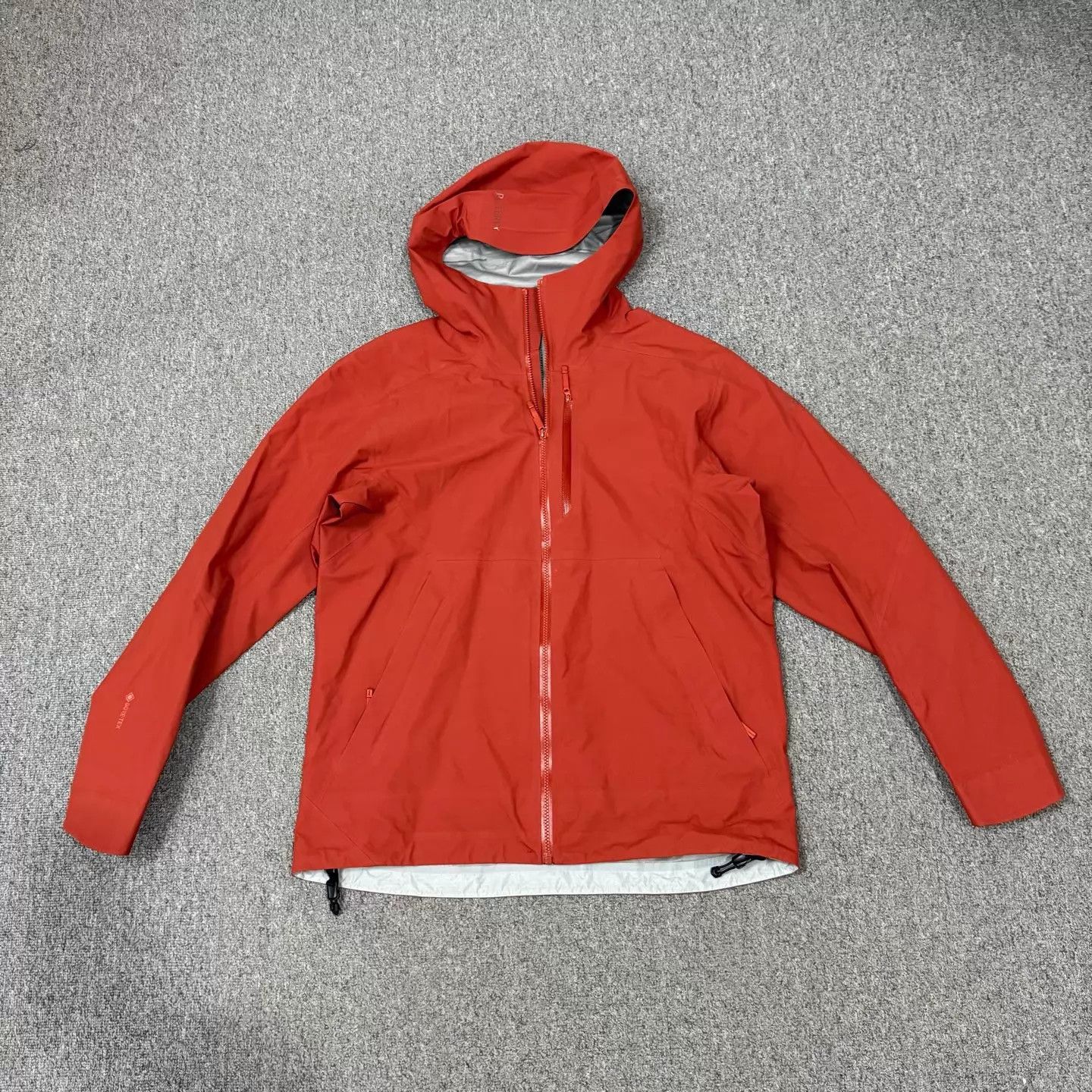 Arc'teryx Arcteryx Sandstone Red Hooded Jacket L 99 New Size US L / EU 52-54 / 3 - 1 Thumbnail