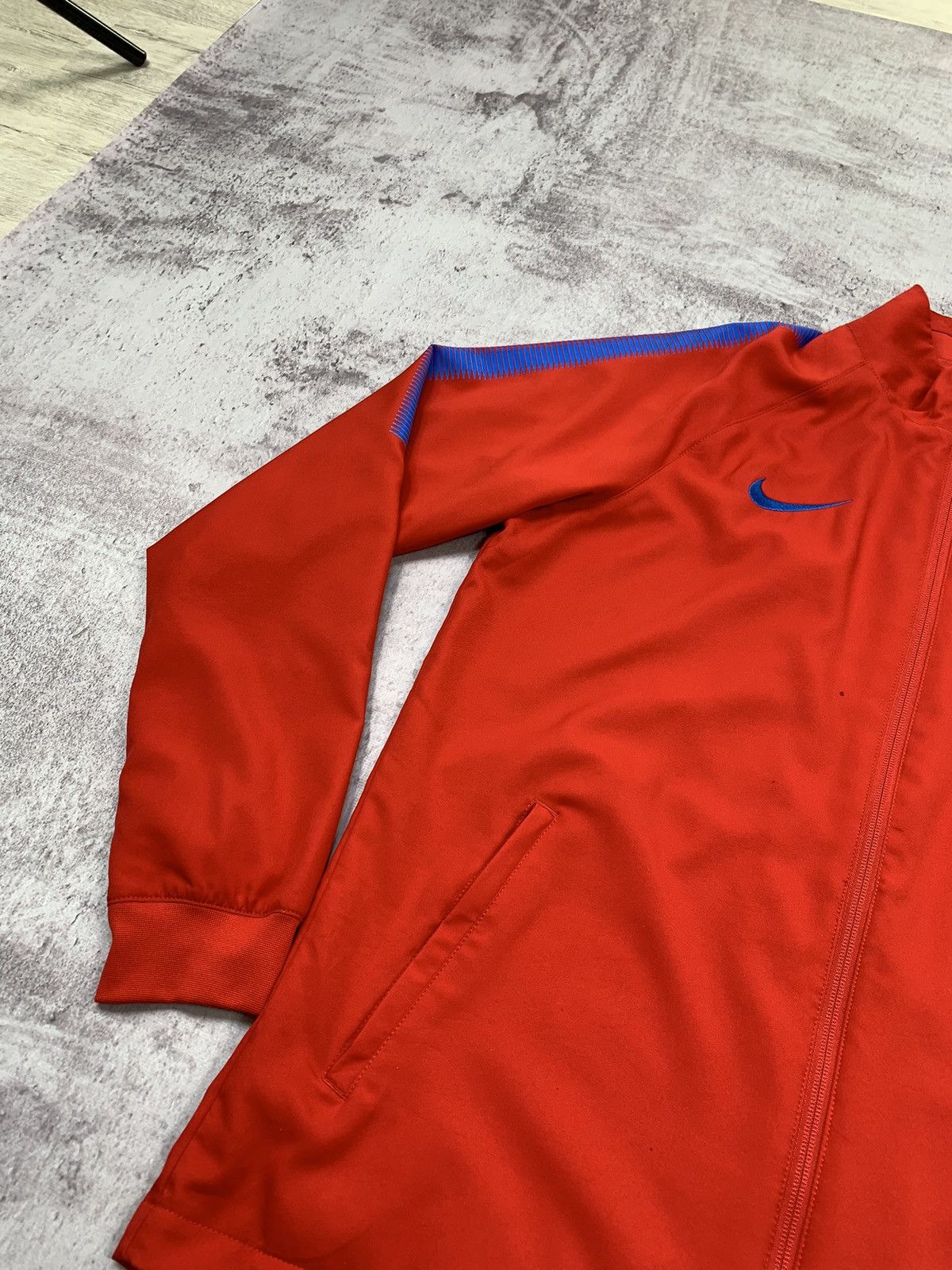 Nike FC Barcelona Nike 2017 Tracksuit jacket Jersey Size US L / EU 52-54 / 3 - 3 Thumbnail