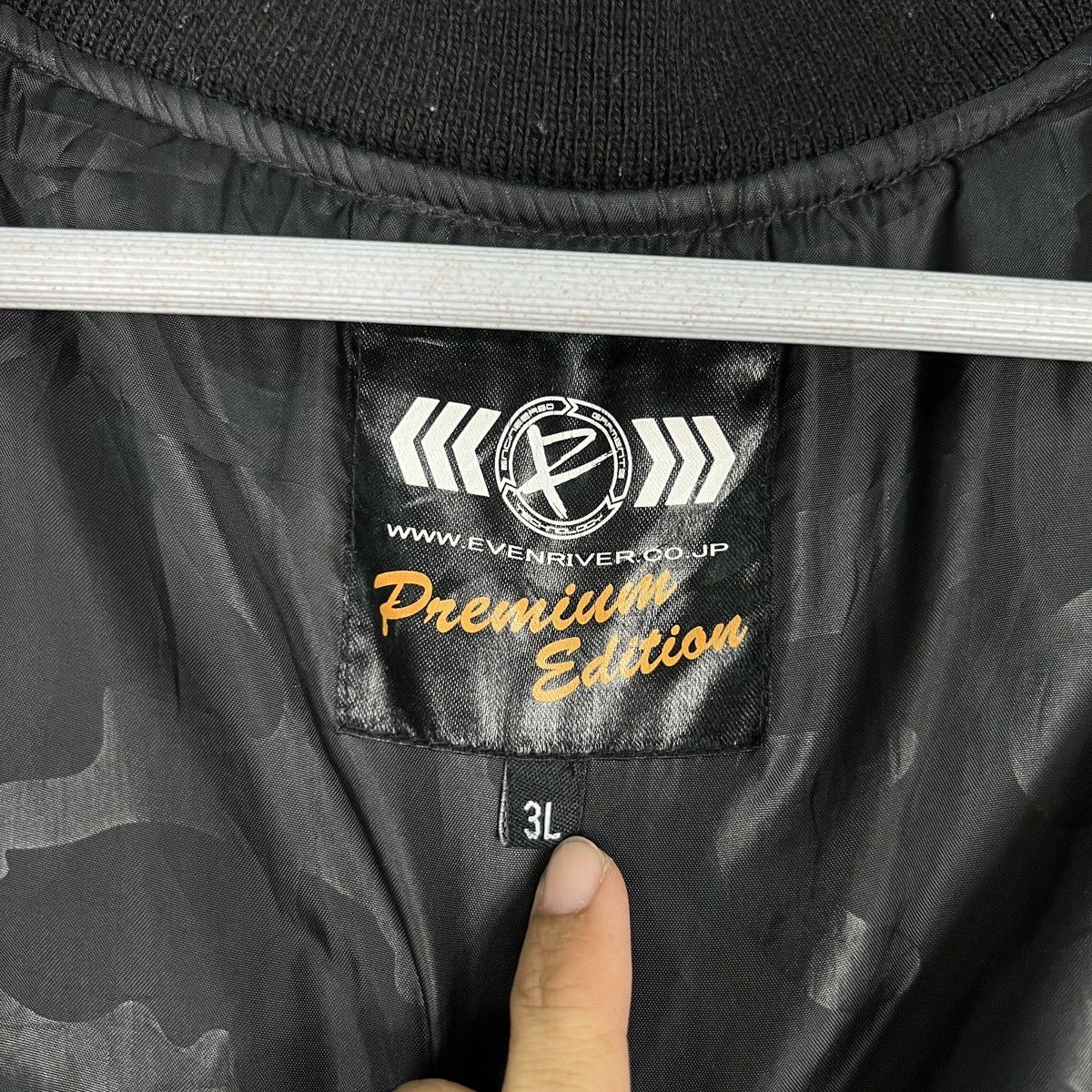 Japanese Brand 🔥 RIOT RIOT EVENRIVER BLACK BOMBER JACKET Size US L / EU 52-54 / 3 - 15 Thumbnail