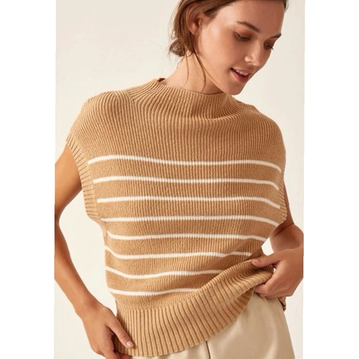 Vintage Maeve Anthropologie Tan White Stripe Amara Mockneck Sleeveless Sweater Vest XS Ladies Vest Striped Knit Cotton Casual XS Women Size XS / US 0-2 / IT 36-38 - 7 Thumbnail