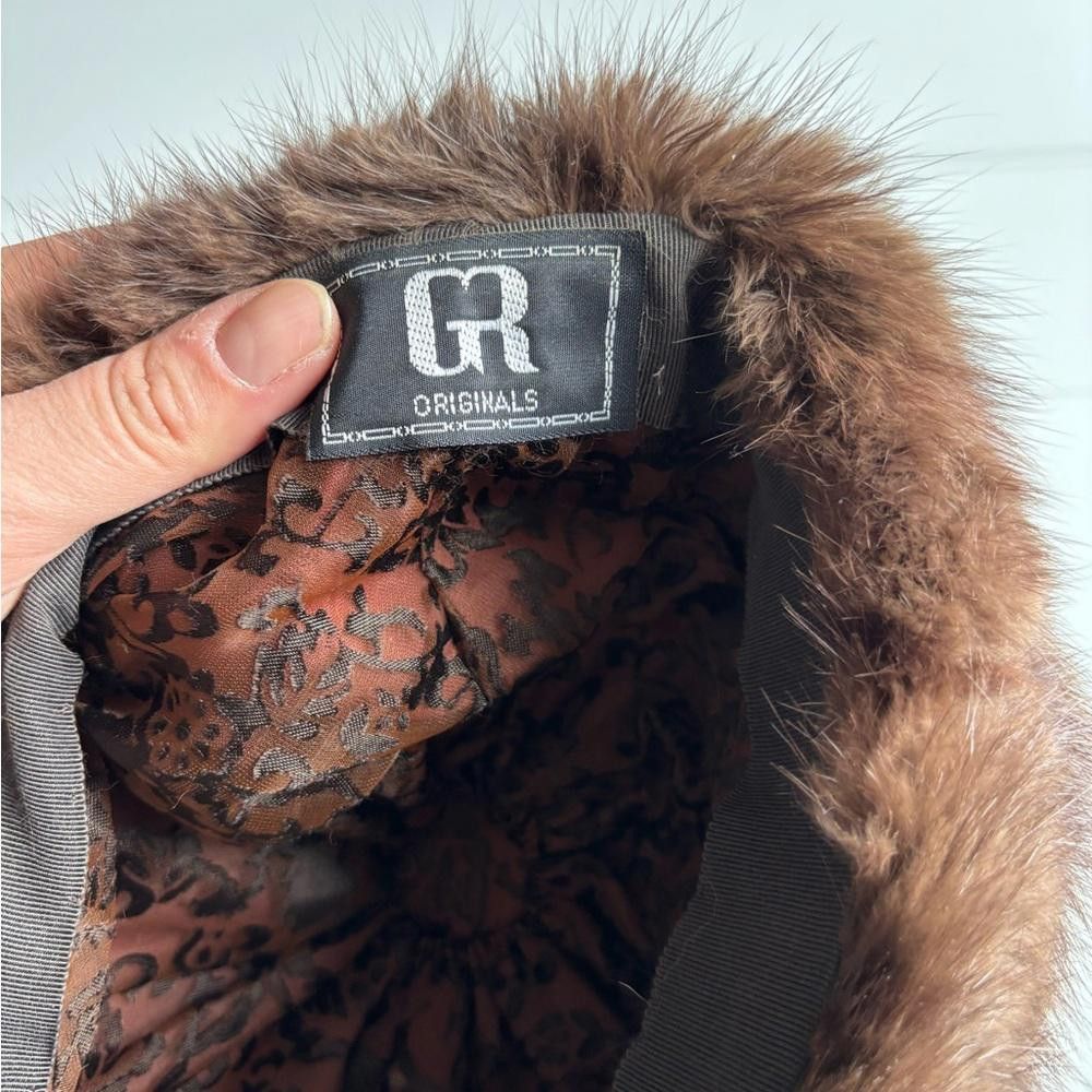 Designer Vintage Raccoon Fur Hat from Canada - GR Original Size ONE SIZE - 3 Thumbnail