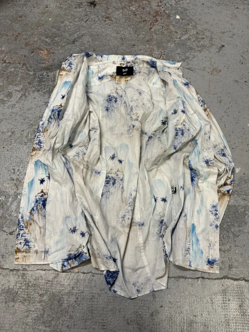 Dolce & Gabbana × Vintage 1990s Dolce & Gabbana White & Blue Abstract Nature Shirt Size US S / EU 44-46 / 1 - 9 Thumbnail