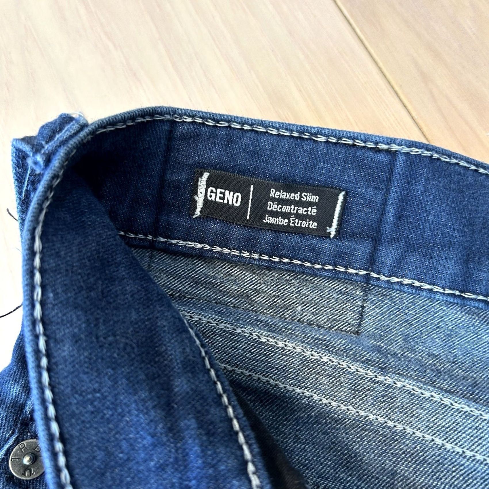 True Religion True Religion Geno Relaxed Slim Denim Blue Jean Men’s 30 Casual Straight 5-Pocket Pocket Stretch Size US 30 / EU 46 - 7 Thumbnail