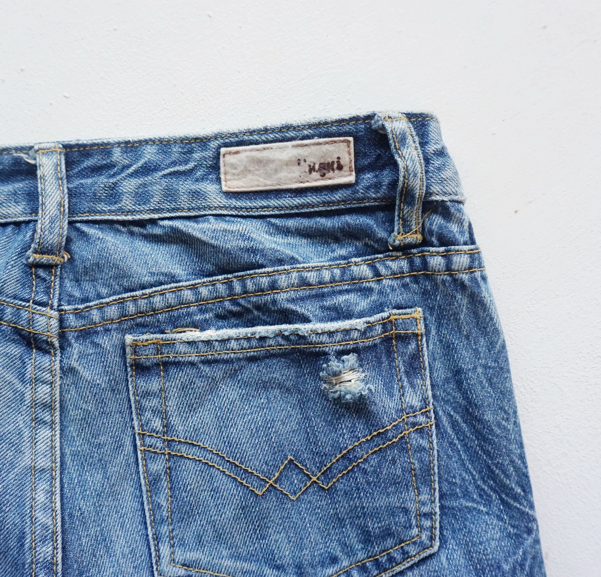 Japanese Brand INGNI Low Rise Ripped Flare Jeans Size 26" / US 2 / IT 38 - 9 Thumbnail