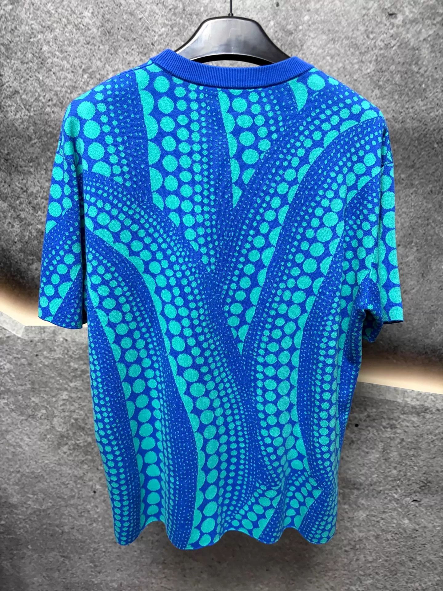 Louis Vuitton Louis Vuitton x Yayoi Kusama short knit top M Size US M / EU 48-50 / 2 - 2 Thumbnail