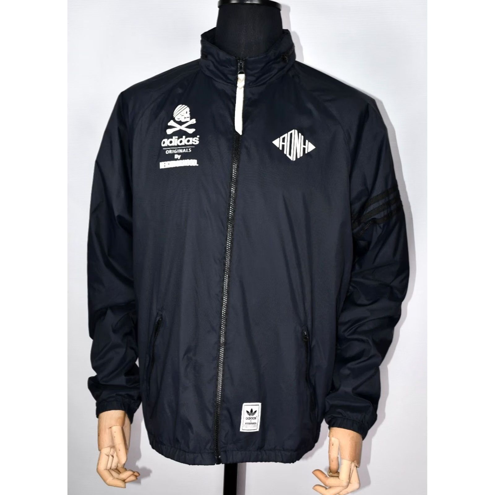 Adidas adidas x Neighborhood Wind Jacket Men's M Black Nylon Windbreaker Jacket Mens M Size US M / EU 48-50 / 2 - 2 Thumbnail