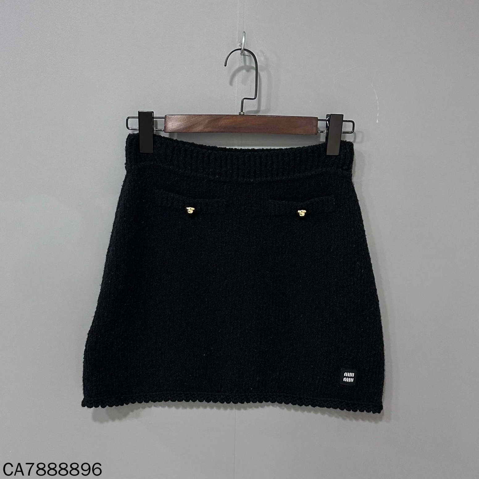 Miu Miu Miu Miu Retro Black Skirt 26 Women Size 26" / US 2 / IT 38 - 1 Thumbnail
