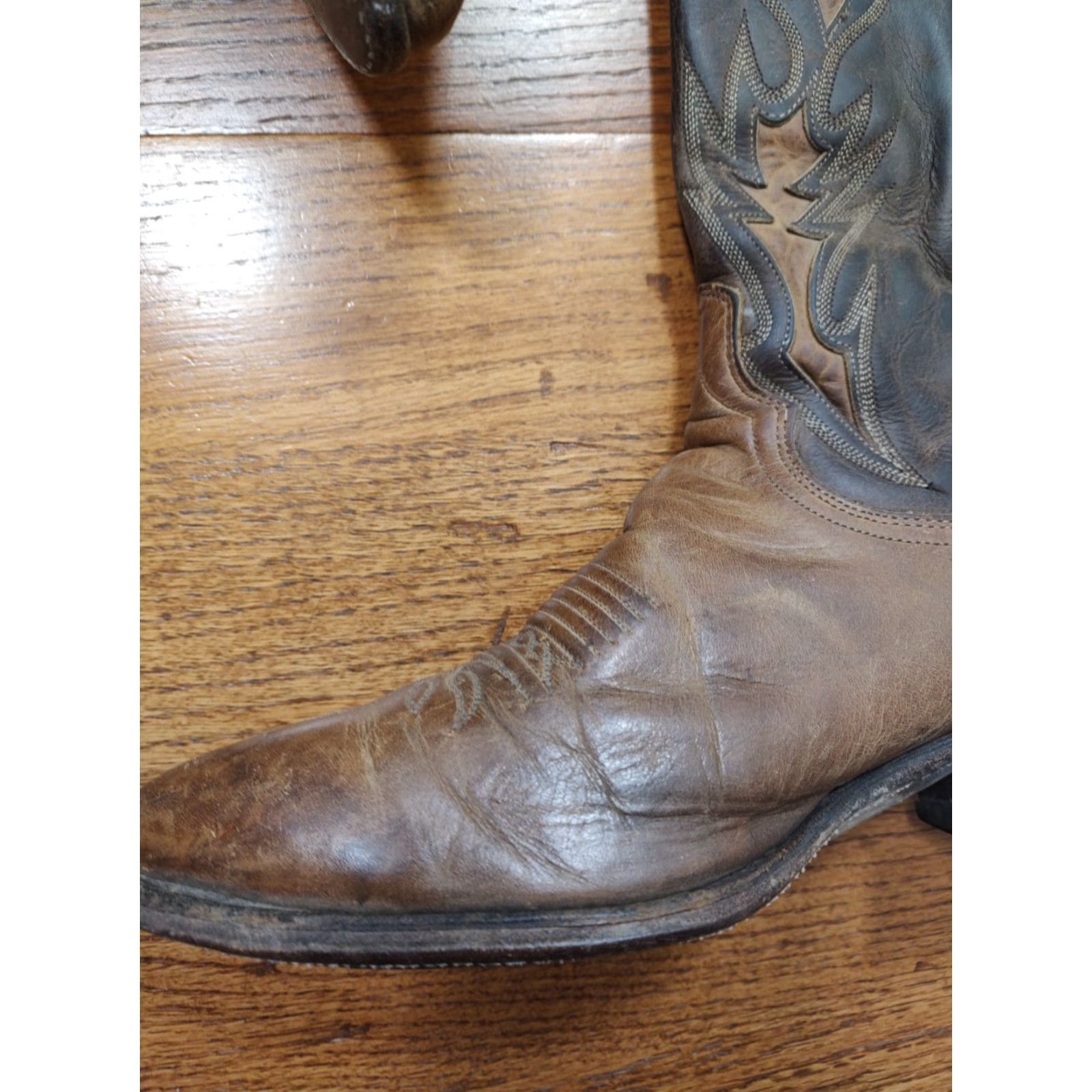Dan Post VINTAGE Dan Post Boots Western Cowboy Leather Inlay Embroidered 10 D Black Brown Mid-Calf USA Men’s Western Boots Size US 10 / EU 43 - 4 Thumbnail
