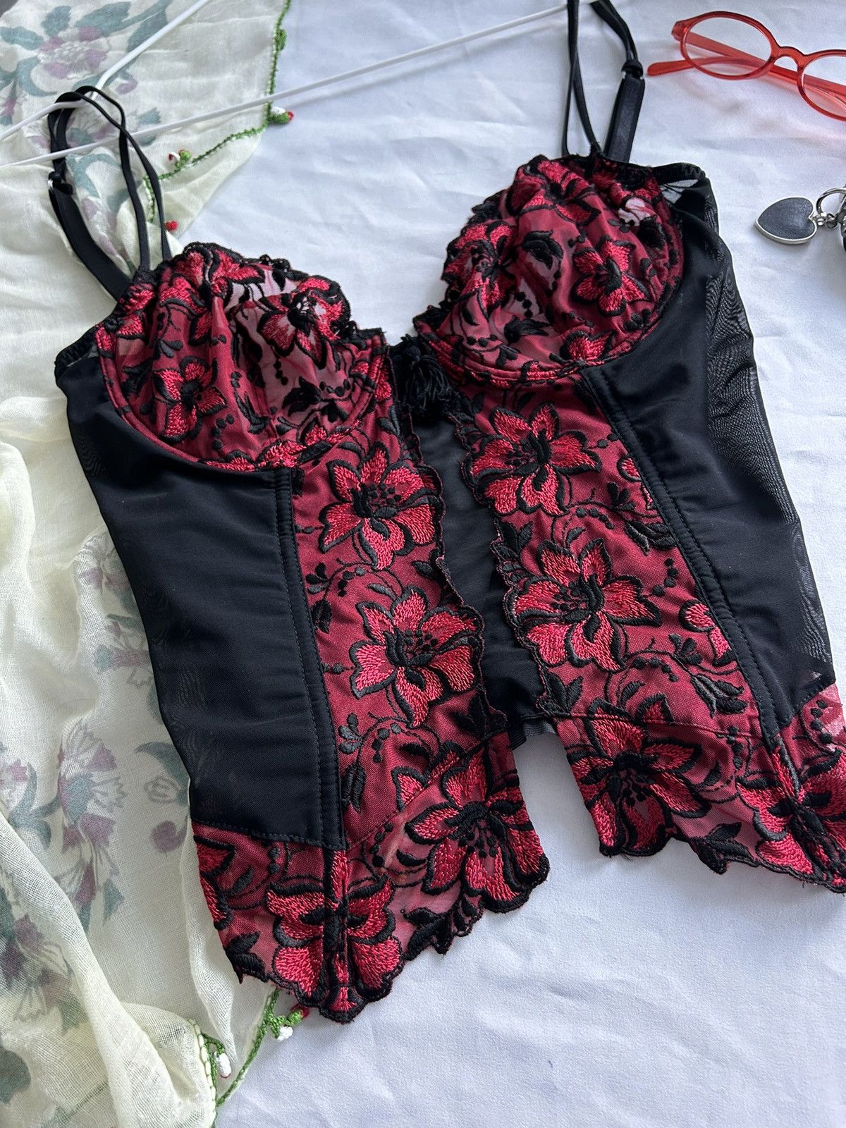 Designer × Vintage Vintage Black & Red Mesh Embroidered Corser Sexy 00s 90s Size ONE SIZE - 4 Thumbnail