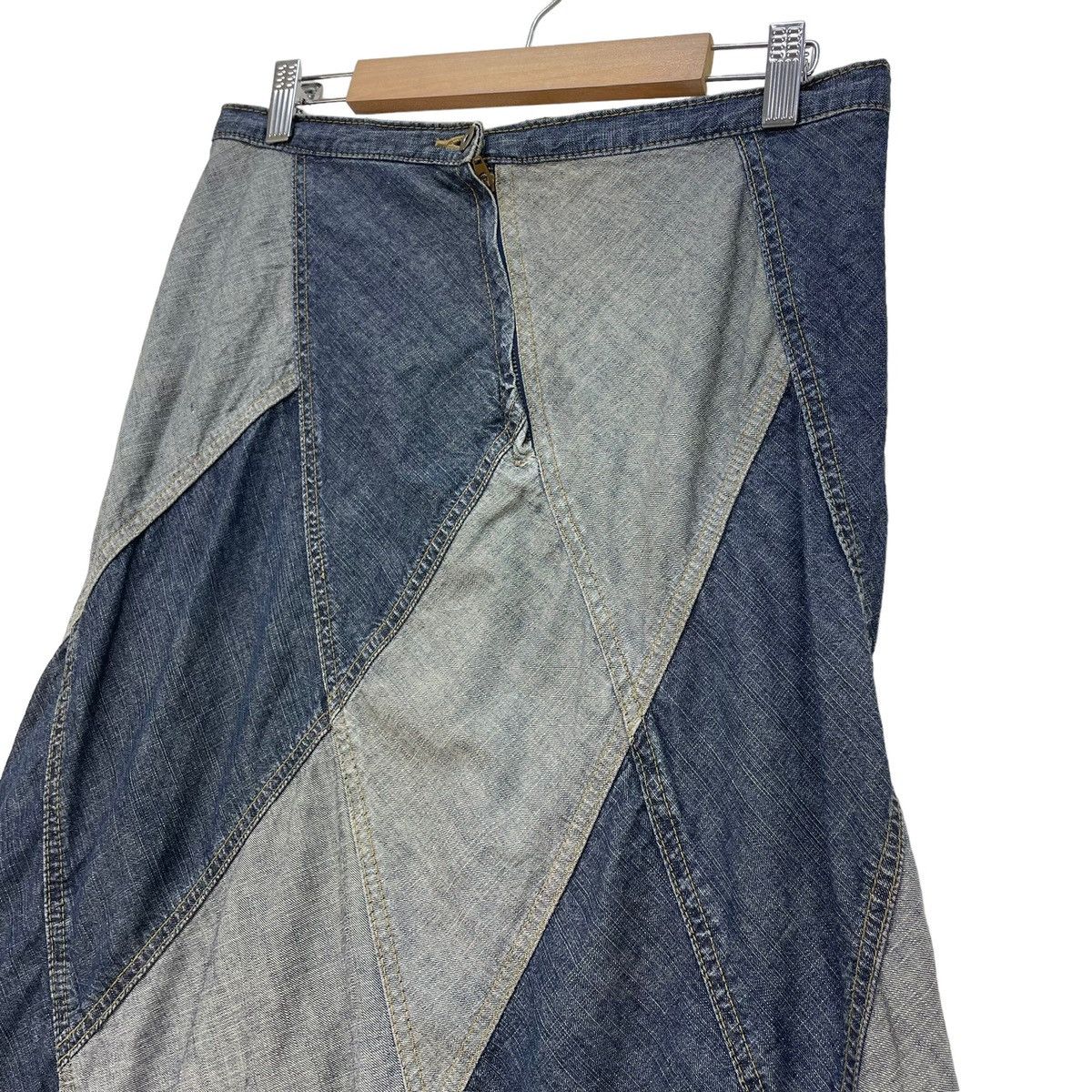 Japanese Brand × Other Patchwork Denim Skirt Size 30" / US 8 / IT 44 - 4 Thumbnail