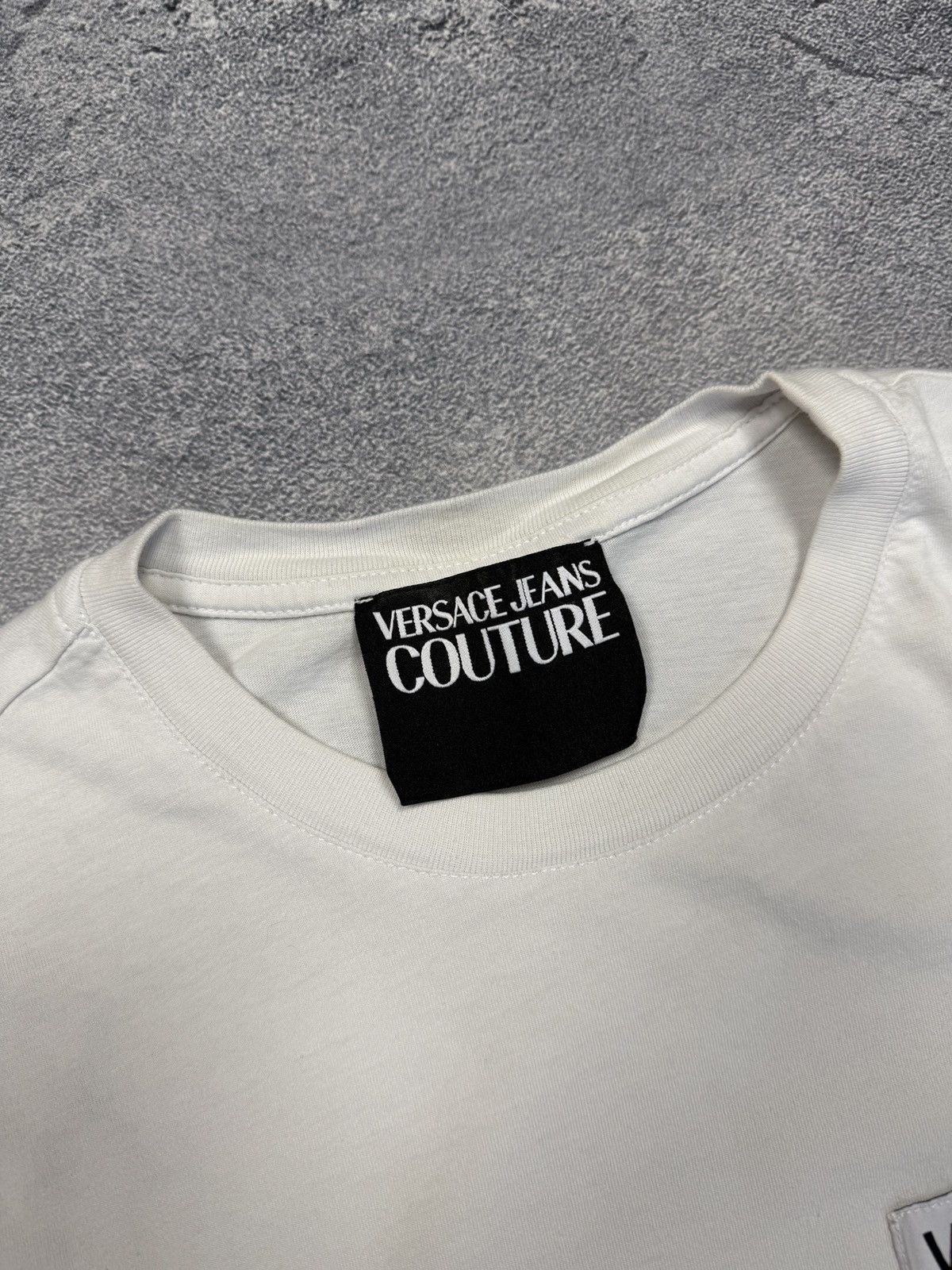 Versace Jeans Couture Versace Jeans Couture Tee Size US S / EU 44-46 / 1 - 4 Thumbnail