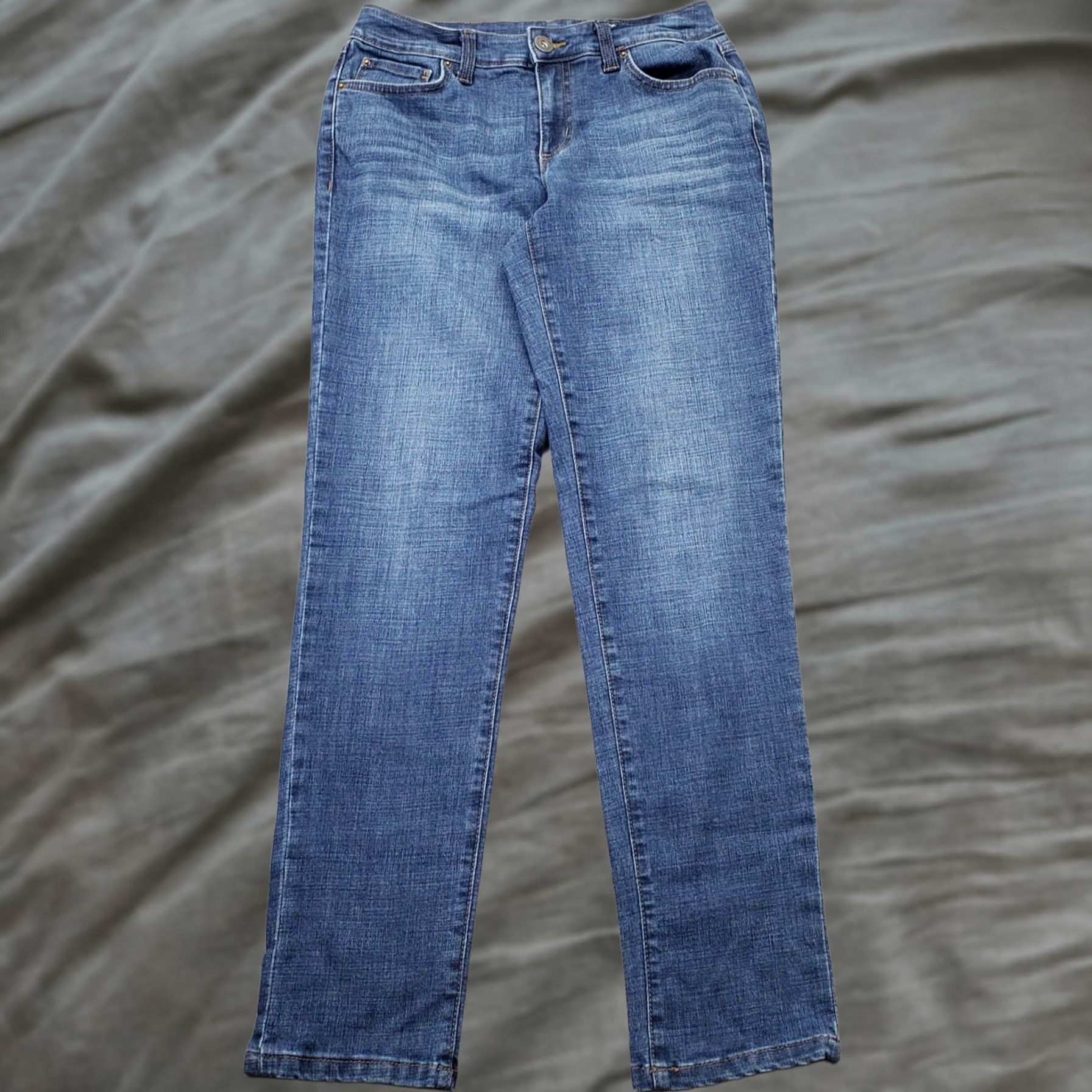 Vintage INC International Concepts Jeans Womens 2/26 Blue Denim Mid-Rise Straight Leg 5-Pocket Denim Jeans Womens Size 2 Blue Size 26" / US 2 / IT 38 - 1 Thumbnail