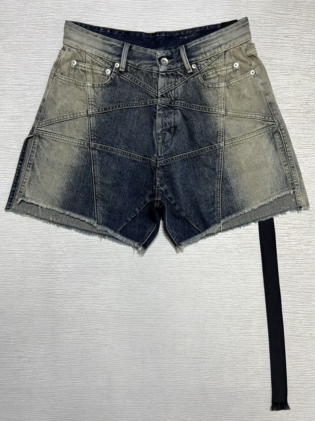 Rick Owens Rick Owens Drkshdw - Degrade Trucker Cut Offs Size US 30 / EU 46 - 1 Thumbnail