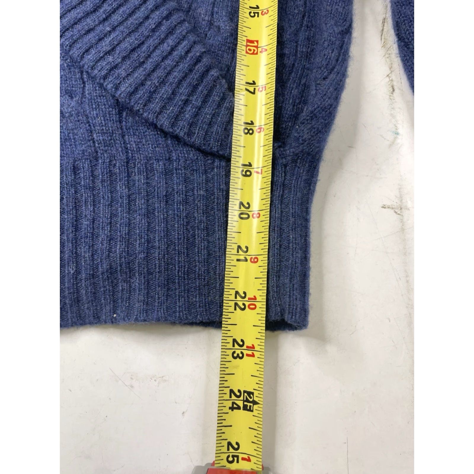 Ralph Lauren Ralph Lauren Black Label Women’s M Cable Knit 100% Cashmere Shawl Collar Sweater Size M / US 6-8 / IT 42-44 - 6 Thumbnail